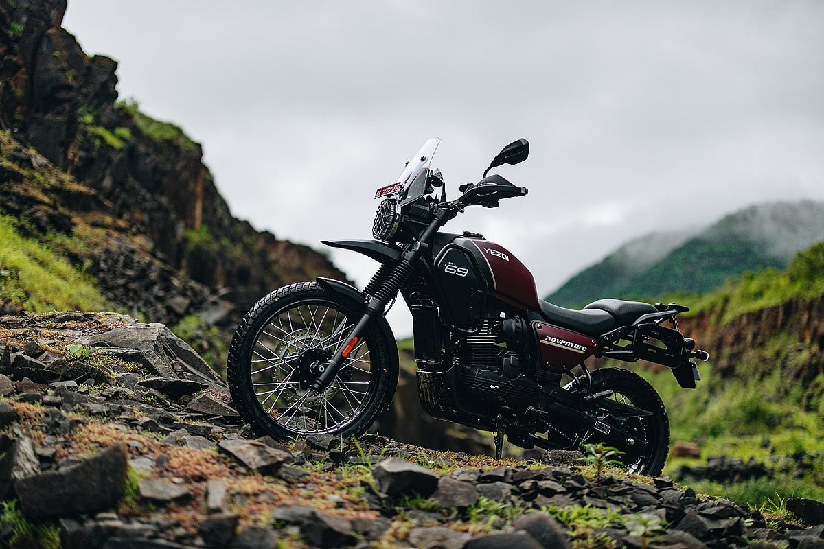 2024 Yezdi Adventure